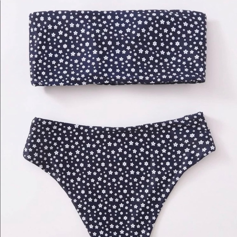 SHEIN Ditsy Floral Bandeau Bikini Swimsuit